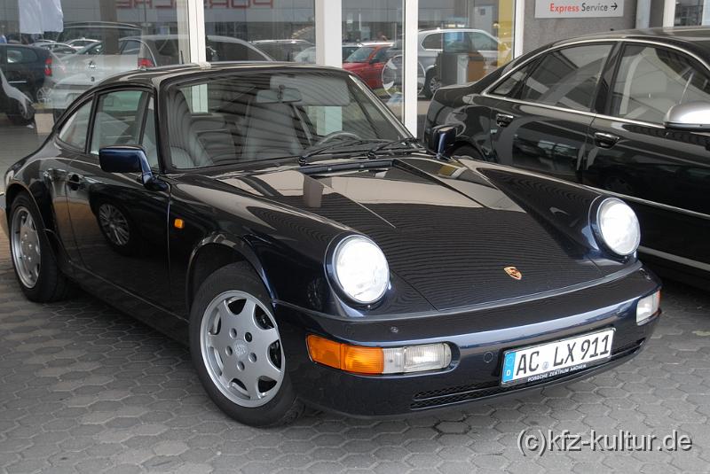 Porsche Zentrum Aachen 8865.JPG